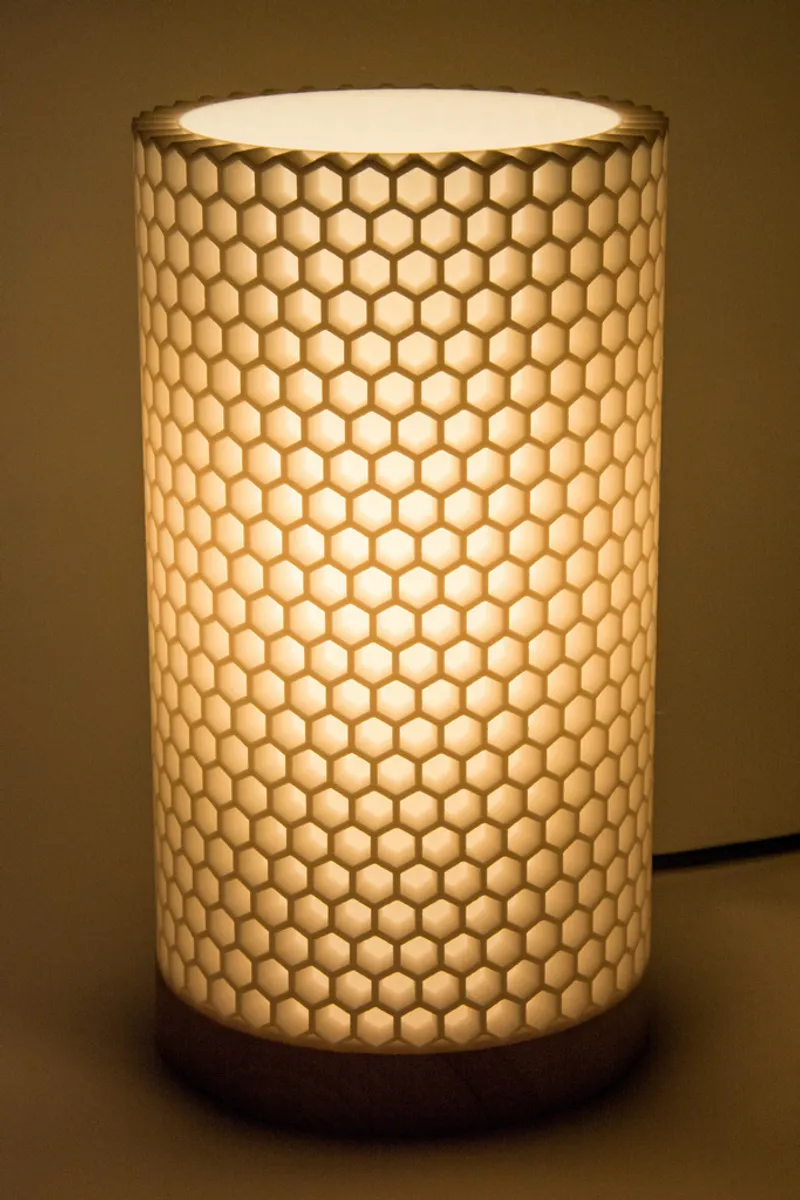 Honeycomb lamp shade