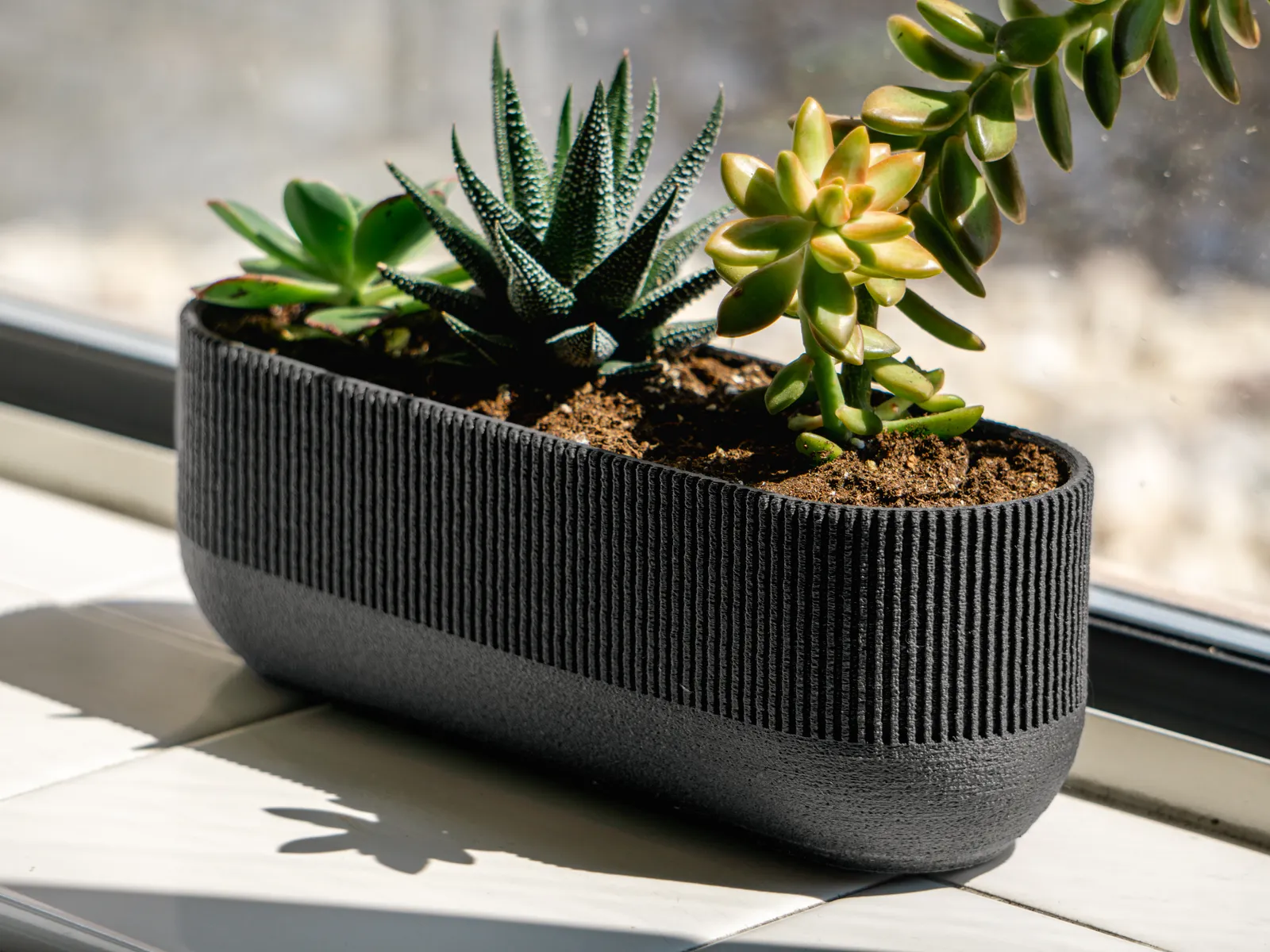 Modern Trio Planter, with Drainage Holes, Drip Tray