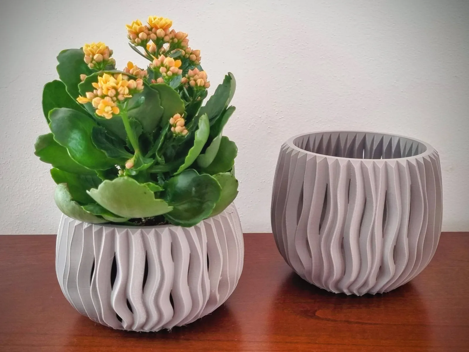 Modern planter