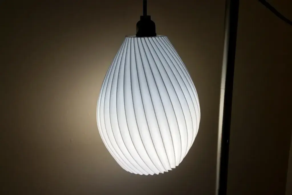 Hanging lamp shade