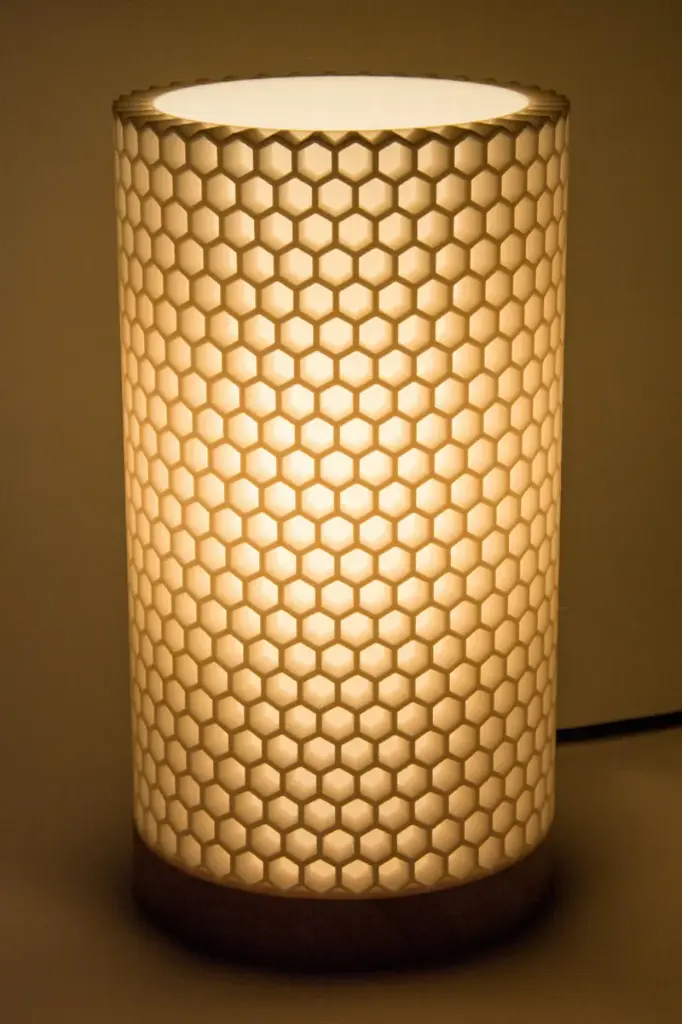 Honeycomb lamp shade