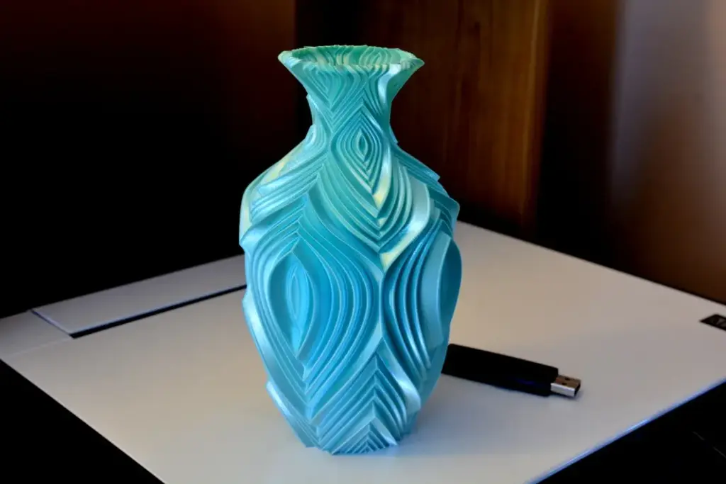 Vase 911a