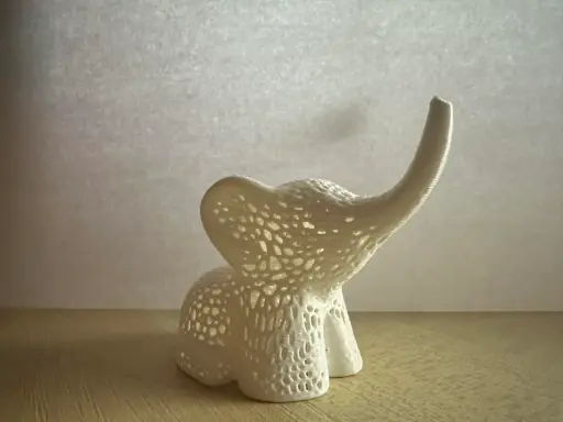 [Voronoi Elephant] Voronoi Elephant